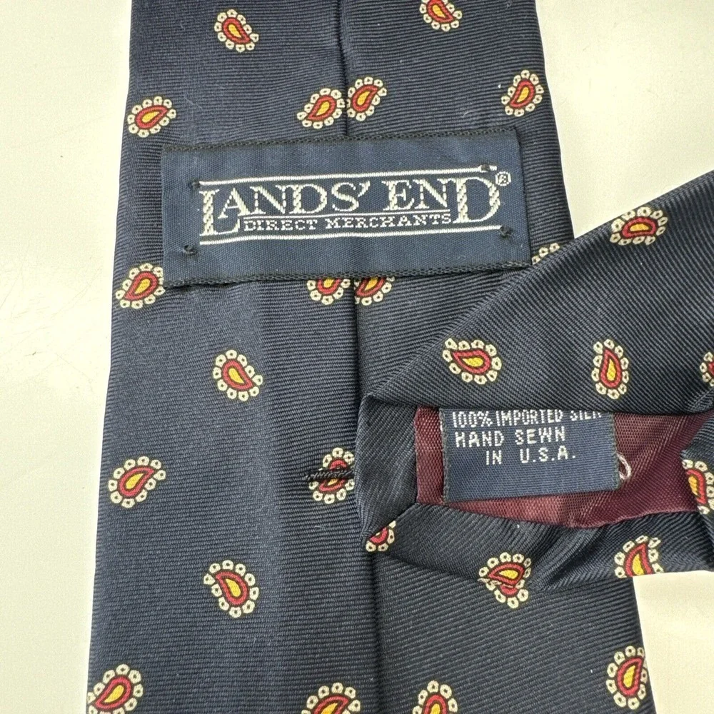 Lands End Tie 100% Silk Necktie Blue Tiny Paisley's Hand Sewn in‎ USA 59